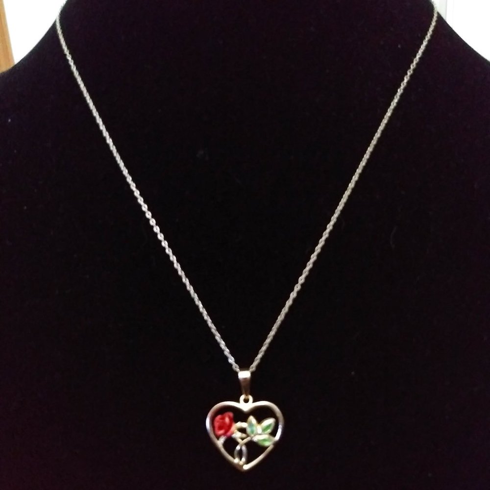 Vintage Sterling Silver Heart w/3-D Rose Necklace - Picture 2 of 11